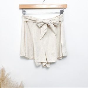 Tie Linen Shorts